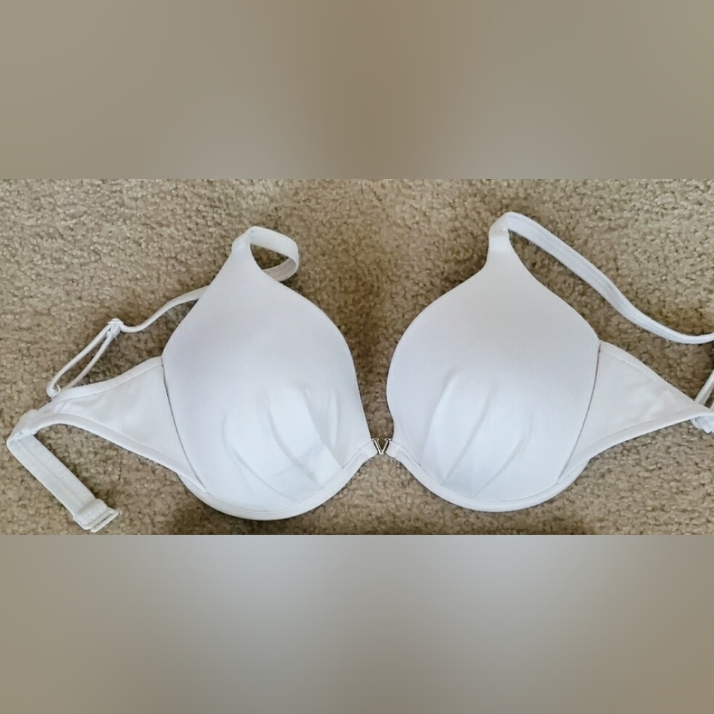 NWOT, Venus Push-Up Style Bathing suit Top (Only)